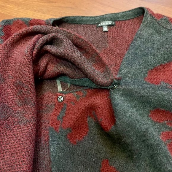 Asymmetrical lagenlook red / grey floral draped long sweater/ cardigan/ jacket - Picture 8 of 10